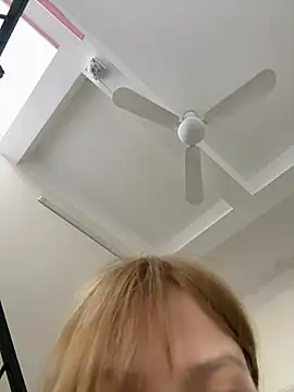 Sayhi-bibi live cam on StripChat