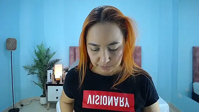 nana_levy webcam