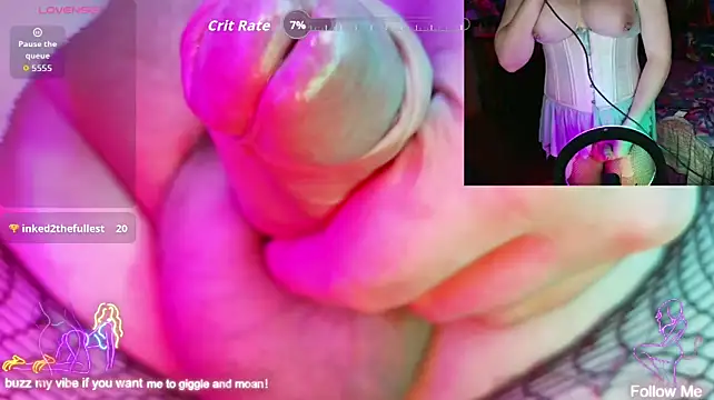 Faye_Wilde live cam on StripChat