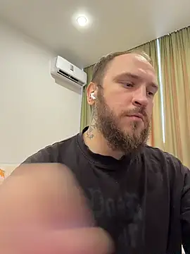 HermanFire live cam on StripChat