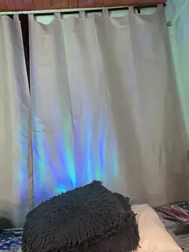 EVAH_LEE_ live cam on StripChat