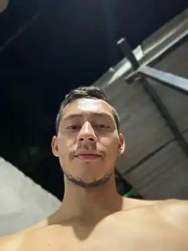 Boy_hot- live cam on StripChat