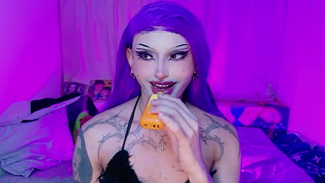 Lisa_sparkleee live cam on StripChat