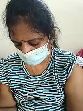tamil_manjalmaami live cam on StripChat