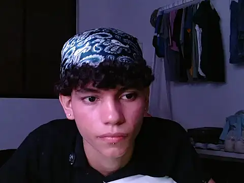 Samu_cint live cam on StripChat