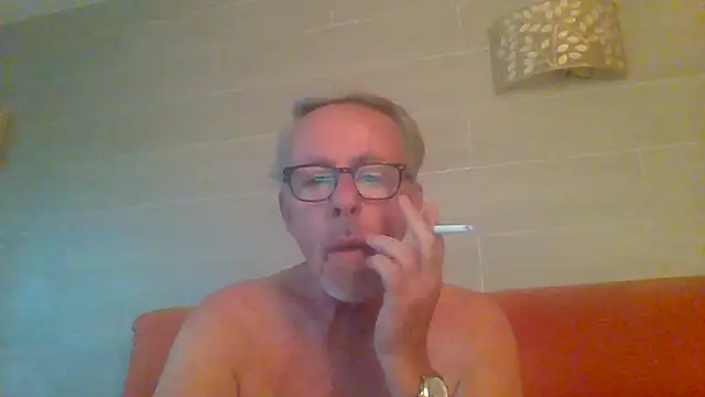 tuggy59 live cam on StripChat