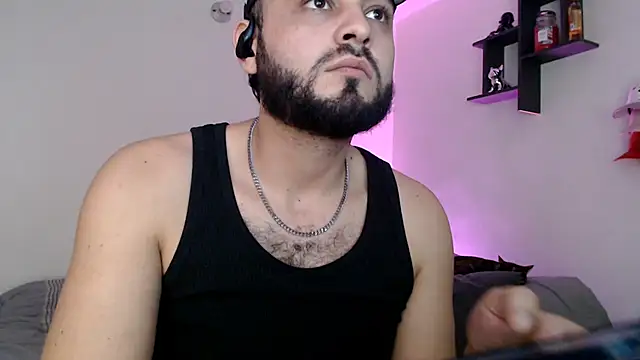 wil3147 live cam on StripChat