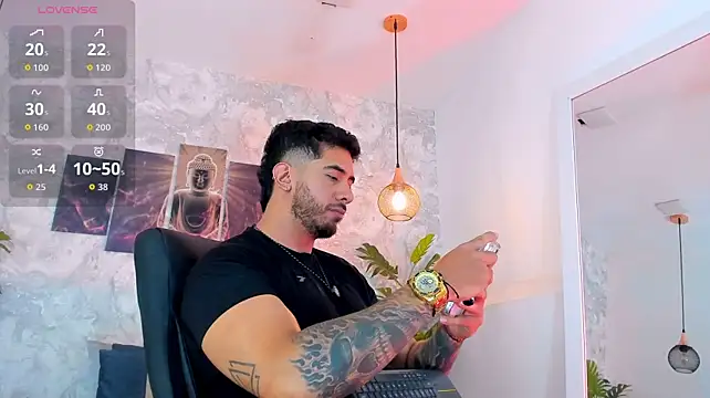 Nate_franco live cam on StripChat