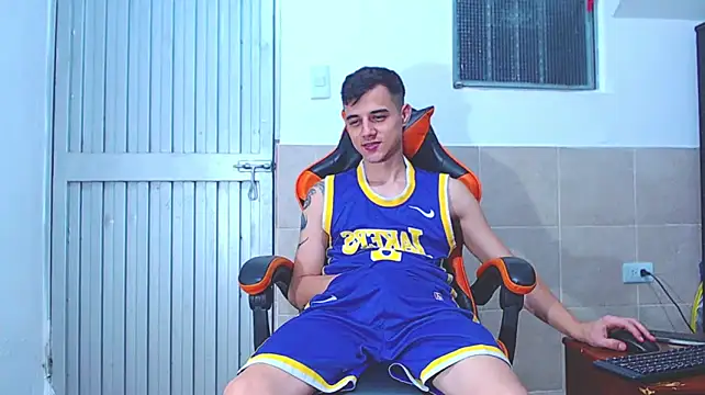 ADAM_HOT live cam on StripChat