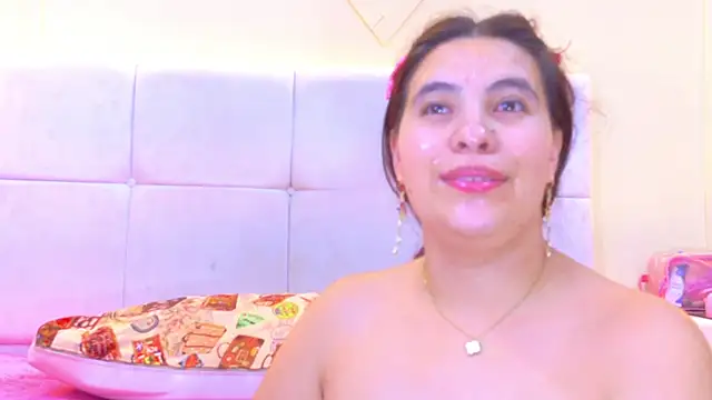 Salome_Moonn webcam