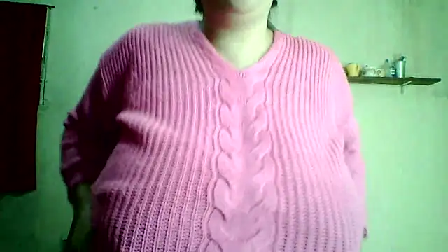 Benditofetiche live cam on StripChat