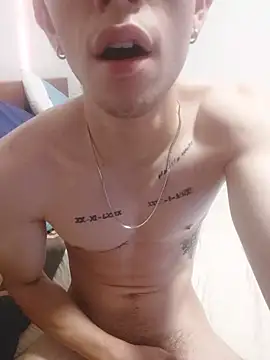 juandav2020 live cam on StripChat