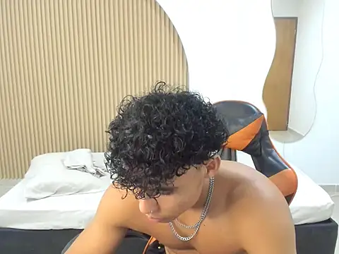marcus_dick___ live cam on StripChat