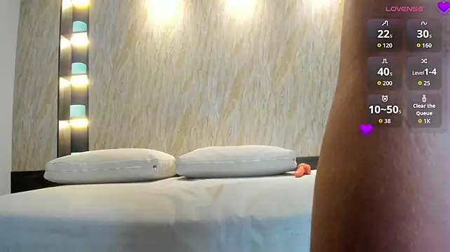 alina_hart live cam on StripChat