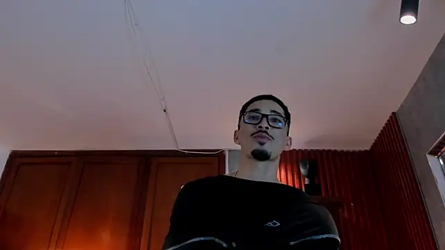 eros_becker live cam on StripChat