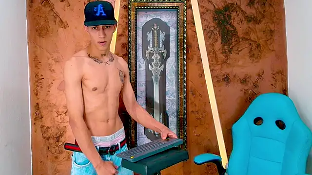 Timmy_Turner333 live cam on StripChat