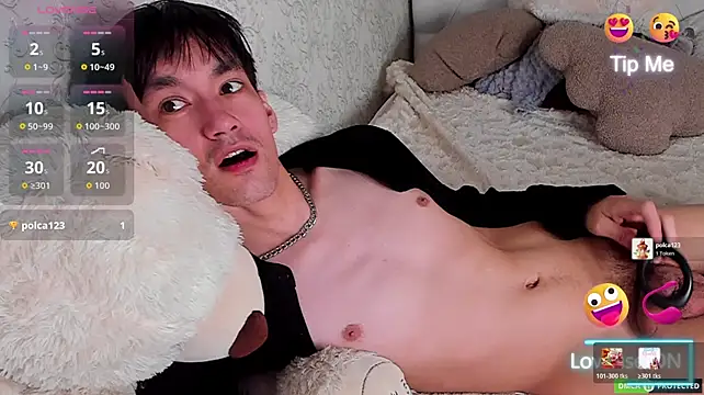CalvinChapman live cam on StripChat