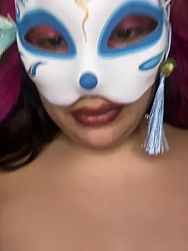 Midnightcats live cam on StripChat