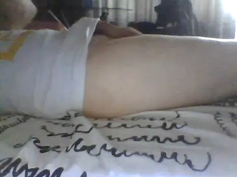 ovidiuso777 live cam on StripChat