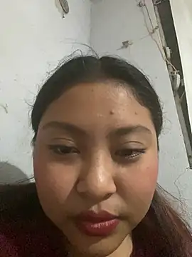 debbie0510 live cam on StripChat