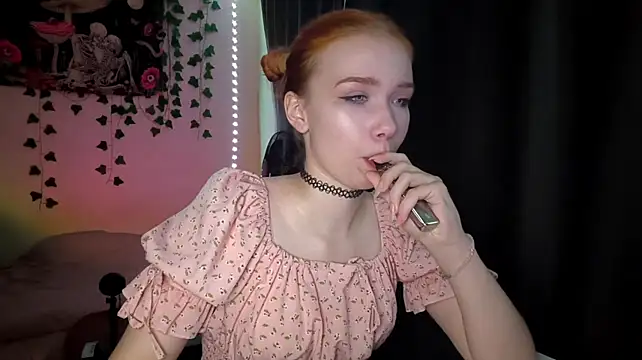 EngelFlood live cam on StripChat