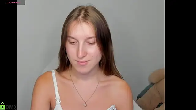 Xenia_paradise live cam on StripChat