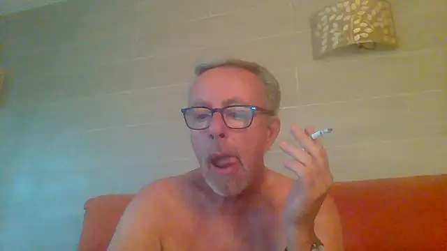 tuggy59 live cam on StripChat