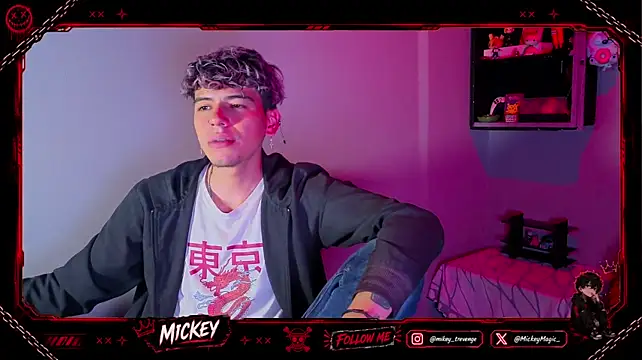 Mickey_Magic live cam on StripChat