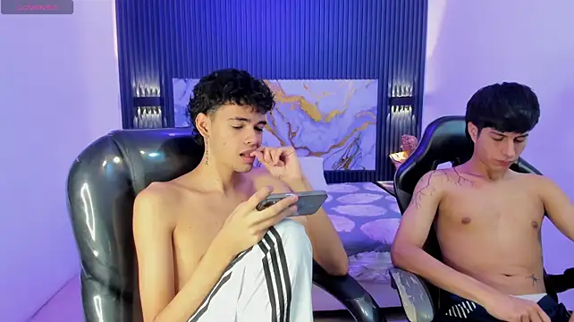 Estiv18_ live cam on StripChat