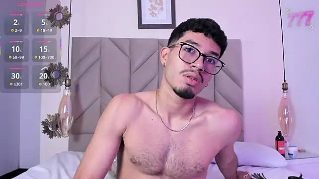 Jaxon_Carter live cam on StripChat