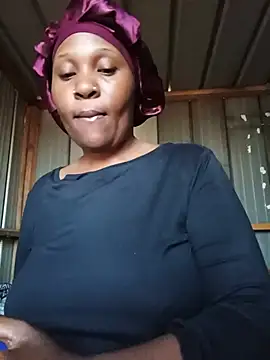 BADFATPUSSY69 live cam on StripChat