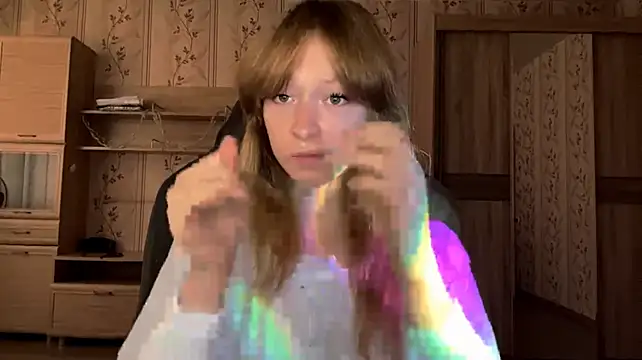 SalmonWhip live cam on StripChat