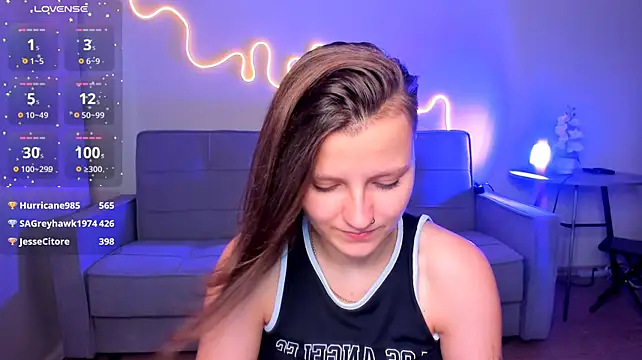 MelindaTin live cam on StripChat