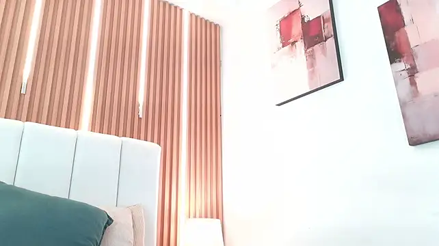 Hell_Boy_06 live cam on StripChat