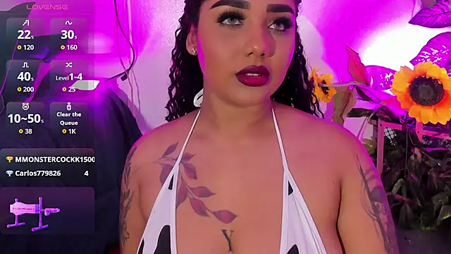 browch live cam on StripChat