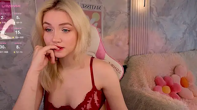 angel_with_flowers live cam on StripChat