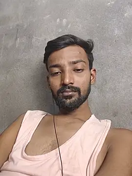 India_HOT23 live cam on StripChat