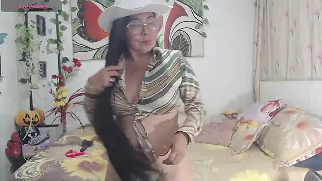 anii_mantilla live cam on StripChat