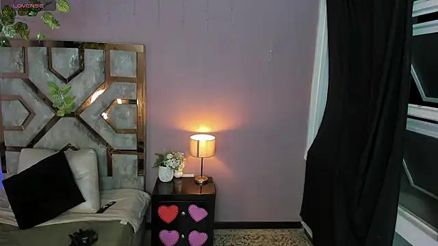 Electra_Gosselin live cam on StripChat