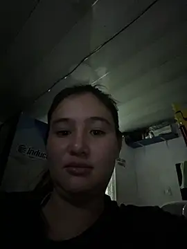 Brittany_G live cam on StripChat