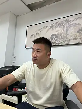 Cunzhangshibage02 live cam on StripChat