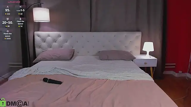 avayuzu live cam on StripChat