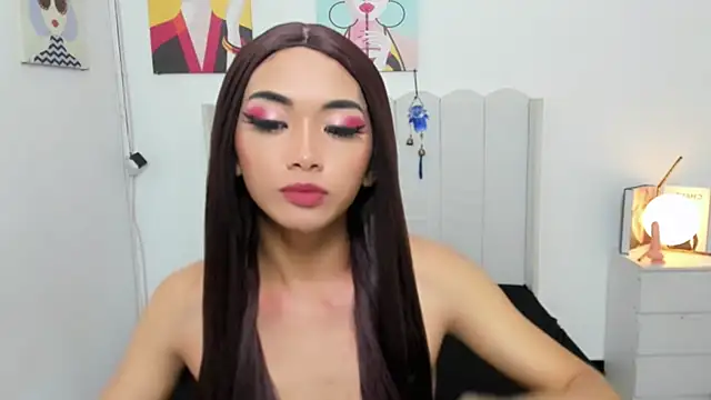 MirandaSterling live cam on StripChat