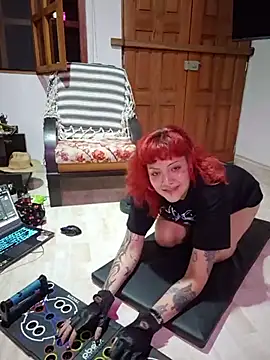 Sarah-Stoner webcam