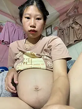 Spying_bird live cam on StripChat