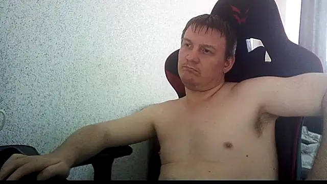 MysteriousWanderer live cam on StripChat
