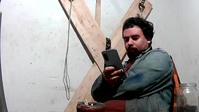 Smoker_lounge live cam on StripChat