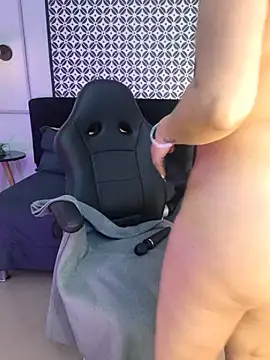 Amber_gold_ webcam