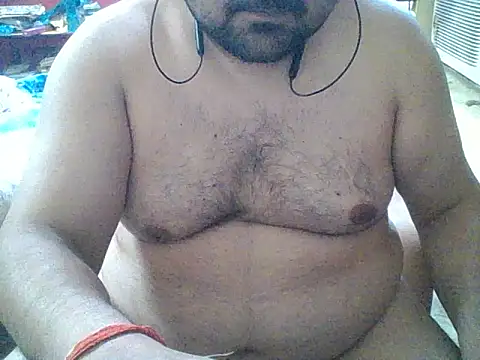 Aryan_Milf_Lover live sex cam