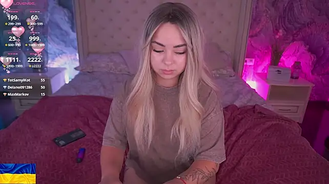 SusieWood live cam on StripChat
